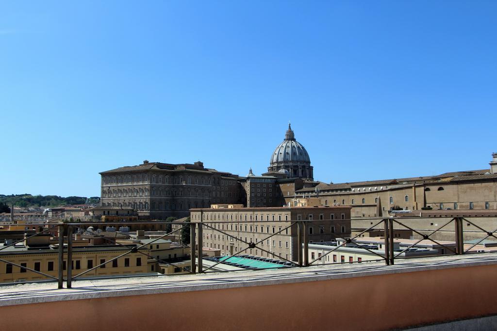 La Rosa Del Vaticano Luxury Apartment Roma Dış mekan fotoğraf