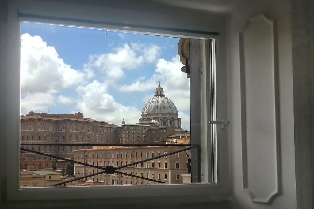 La Rosa Del Vaticano Luxury Apartment Roma Dış mekan fotoğraf